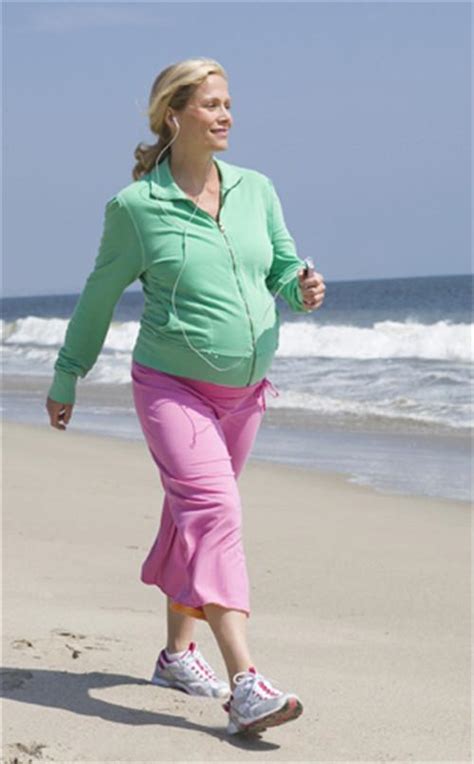 玩大肚子孕妇无法走路
