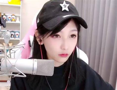 ɱ˯˶Ů ɱ˯